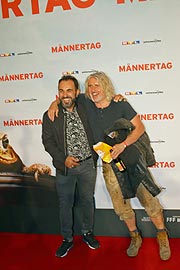 Adnan Maral, Joachim Masannek bei der Filmpremiere "Männertag" am 05.09.2016 in München (©Foto: Martin Schmitz)